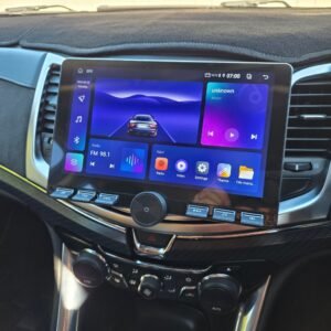 10" TOUCH SCREEN RADIO for VF and CHEVROLET SS  (BASE MODEL)